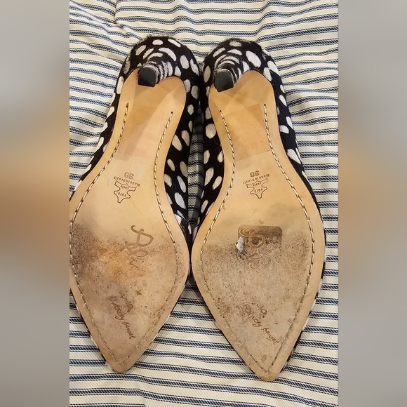 Alice + Olivia Polka Dot Pumps 38 - Picture 5 of 5
